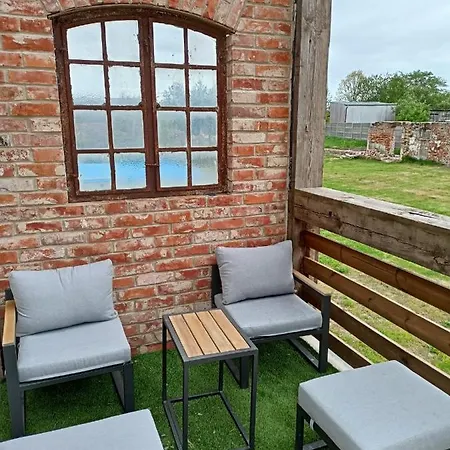 Stara Gorzelnia Apartment