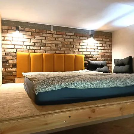 Stara Gorzelnia Apartamento Objazda